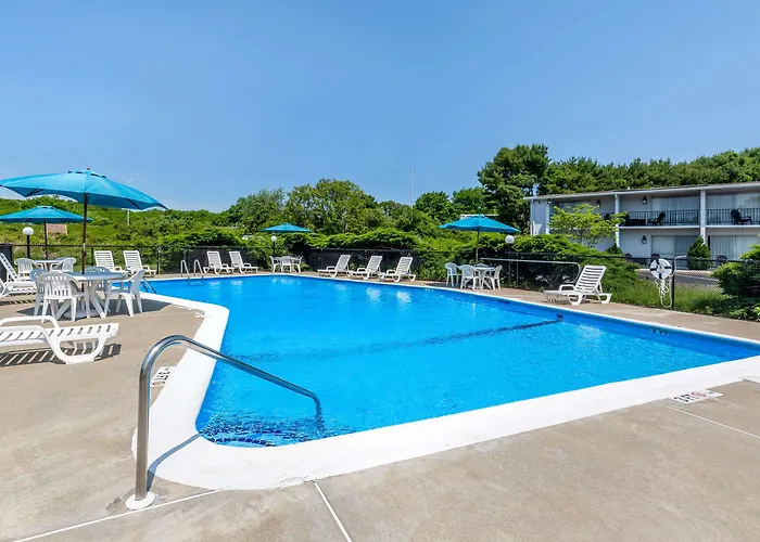 Rodeway Inn Mystic